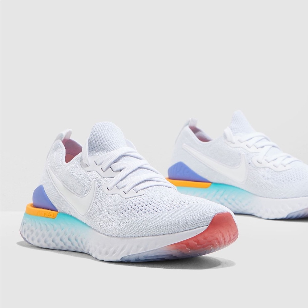 Nike Epic React Women’s 9.5 Tennis Shoes